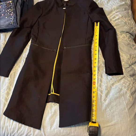 BCBG trench coat - Picture 11 of 13